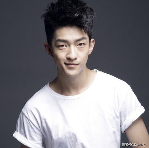 娱乐圈里的人吃瓜都是谁,揭秘热门事件背后的真相